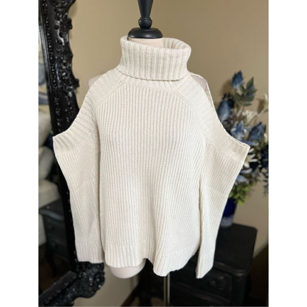 J.O.A. New Long Sleeve Cold Shoulder Turtleneck Sweater Medium